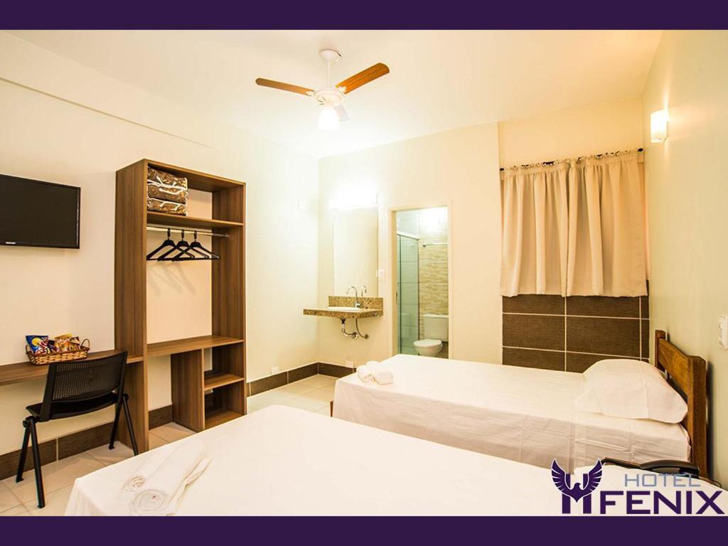 Hotel Fenix 3*